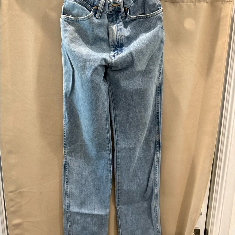 Wrangler Light Blue Relaxed Fit Men’s Jeans
